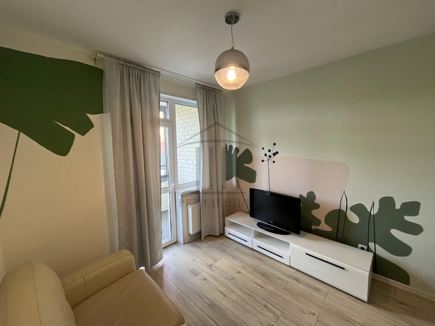 ЗВОНИТЕ СЕЙЧАС! 
Сдается 1 комнатная квартира в ЖК «Suomen Ranta» на Автовокзале.
-Без животных!
+ Остановки общественного транспорта недалеко от дома. Магазины и пункты выдачи рядом.
+ Рядом находится парк
+ Имеются необходимая техника и мебель 
+ Проведены интернет (Wi-Fi) и телевидение.
+ Коммуна