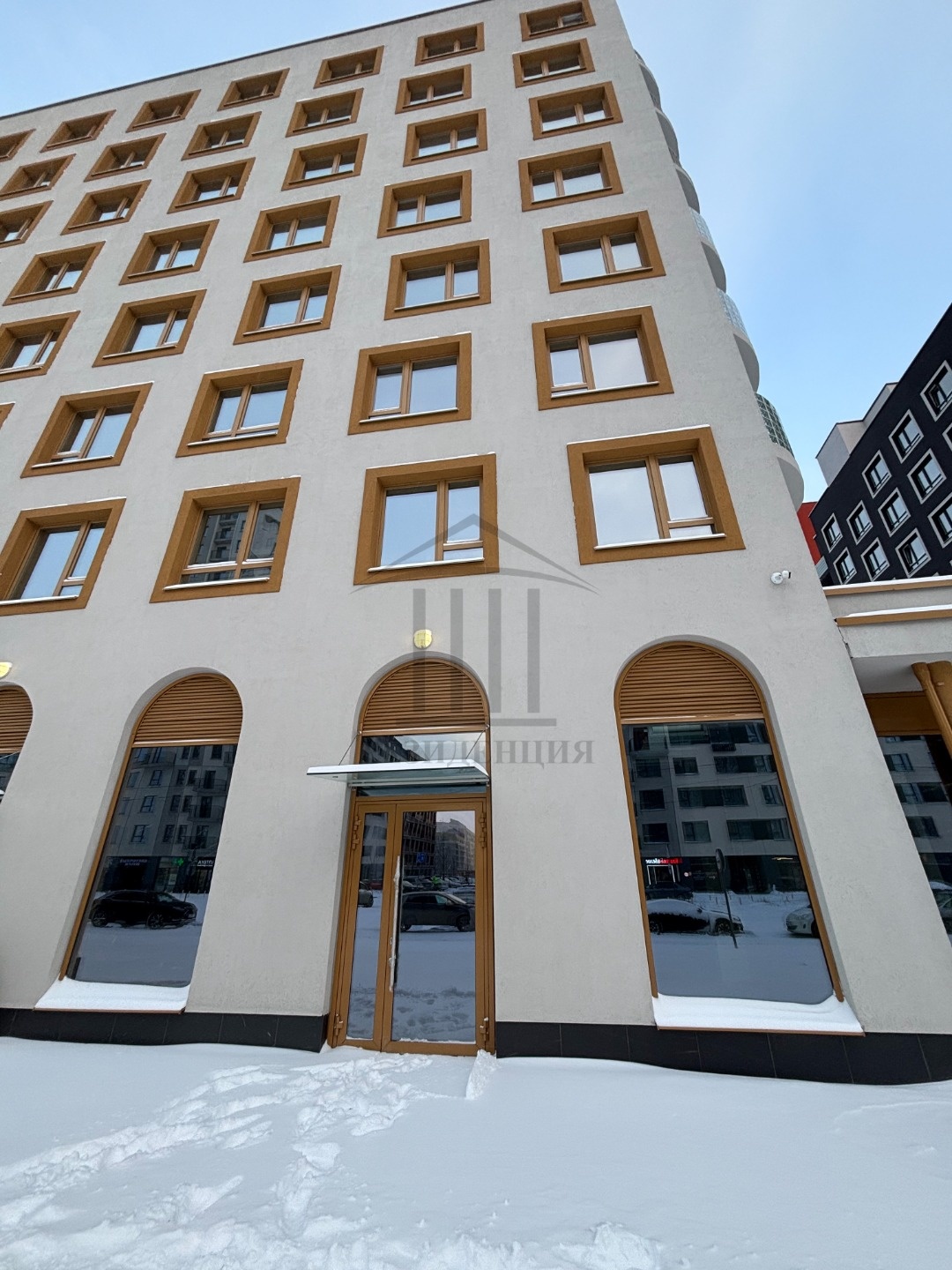 БЕЗ вознаграждения! 
Сдаётся помещение под аренду в ЖК Астон на Пехотинцев 1В

- предлагаем в аренду коммерческое помещение в современном жилом комплексе 
- помещение с отдельным входом, что обеспечивает удобный доступ для клиентов и персонала
- состояние — предчистовая отделка, вы сможете выполнить